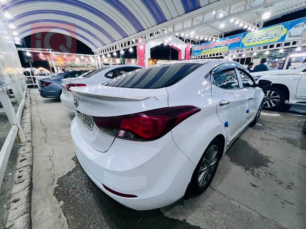 هيونداي النترا